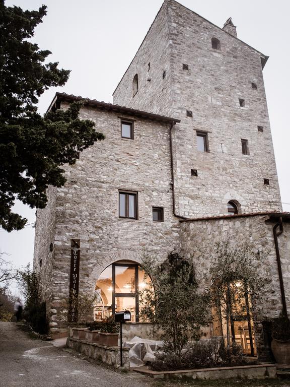 Torre Valbiancara Guest House Montebagnolo ภายนอก รูปภาพ