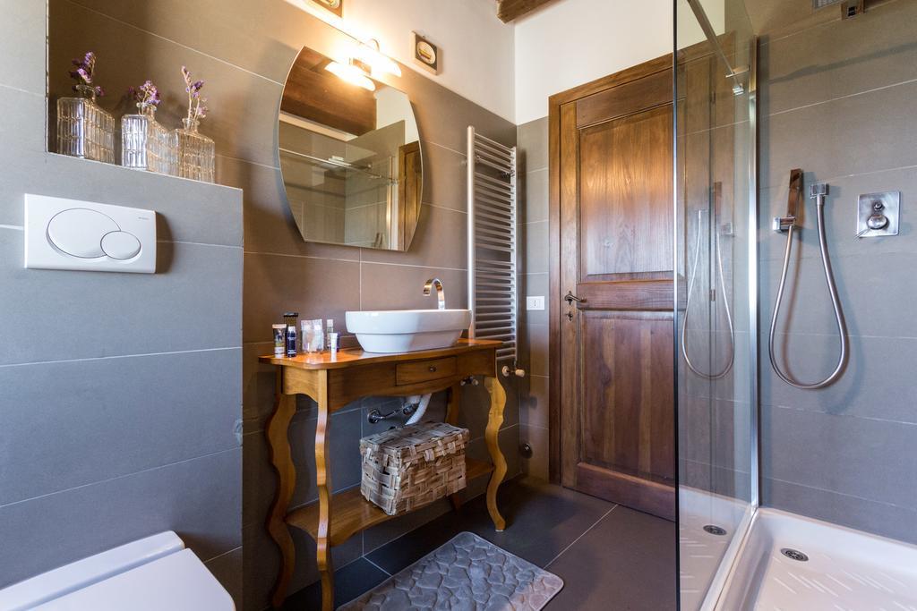 Torre Valbiancara Guest House Montebagnolo ภายนอก รูปภาพ
